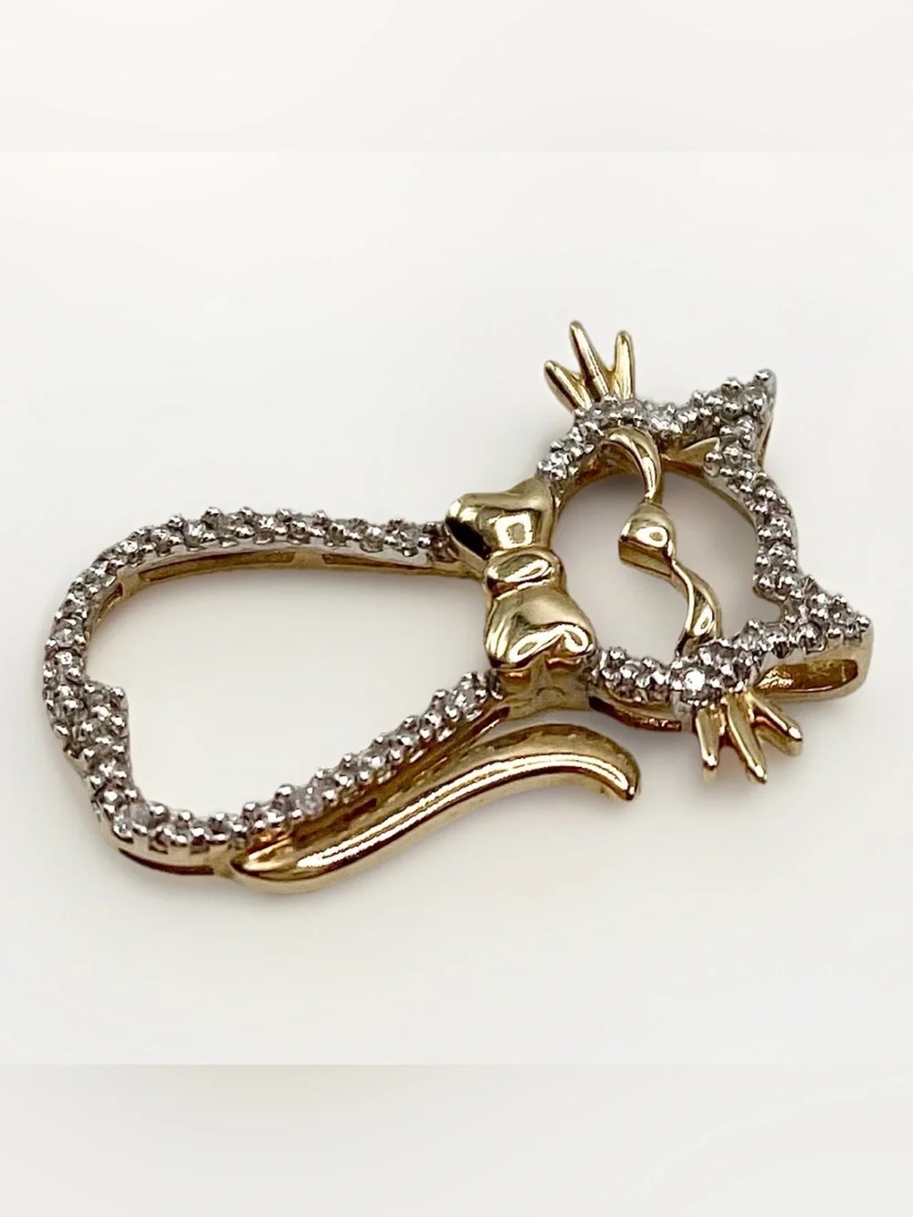 Vahan AV 10K Gold Diamond Cat Pendant Designer Kitty Charm